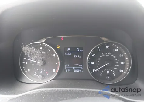 2017 Hyundai Elantra Se из США, поврежденный, VIN 5NPD84LF5HH075647